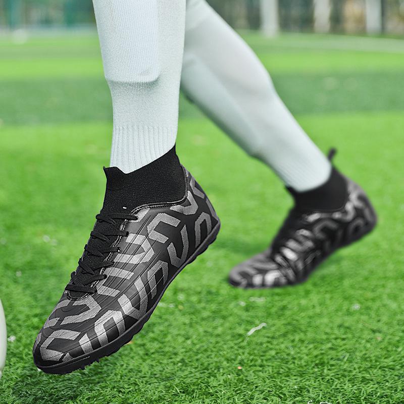 Large size high top football shoes AG long and short nails youth outdoor football leisure sports competition training shoes 47
Large size high top football shoes AG long and short nails youth outdoor football leisure sports competition training shoes 47