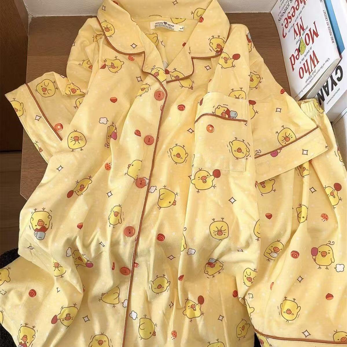 Full print yellow chick pajamas women s summer short-sleeved shorts cardigan two-piece set Japanese cartoon princess style loungewear XXL
Full print yellow chick pajamas women s summer short-sleeved shorts cardigan two-piece set Japanese cartoon princess style loungewear XXL