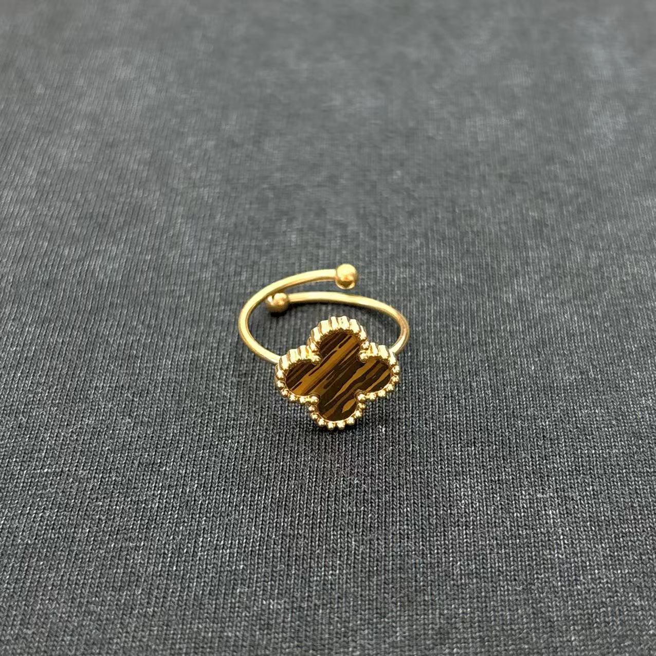 Кольцо из нержавеющей стали с четырьмя листами клевера, регулируемое, с открытым концом, 18 карат, модные кольца со столетним дизайном
Кольцо из нержавеющей стали с четырьмя листами клевера, регулируемое, с открытым концом, 18 карат, модные кольца со столетним дизайном