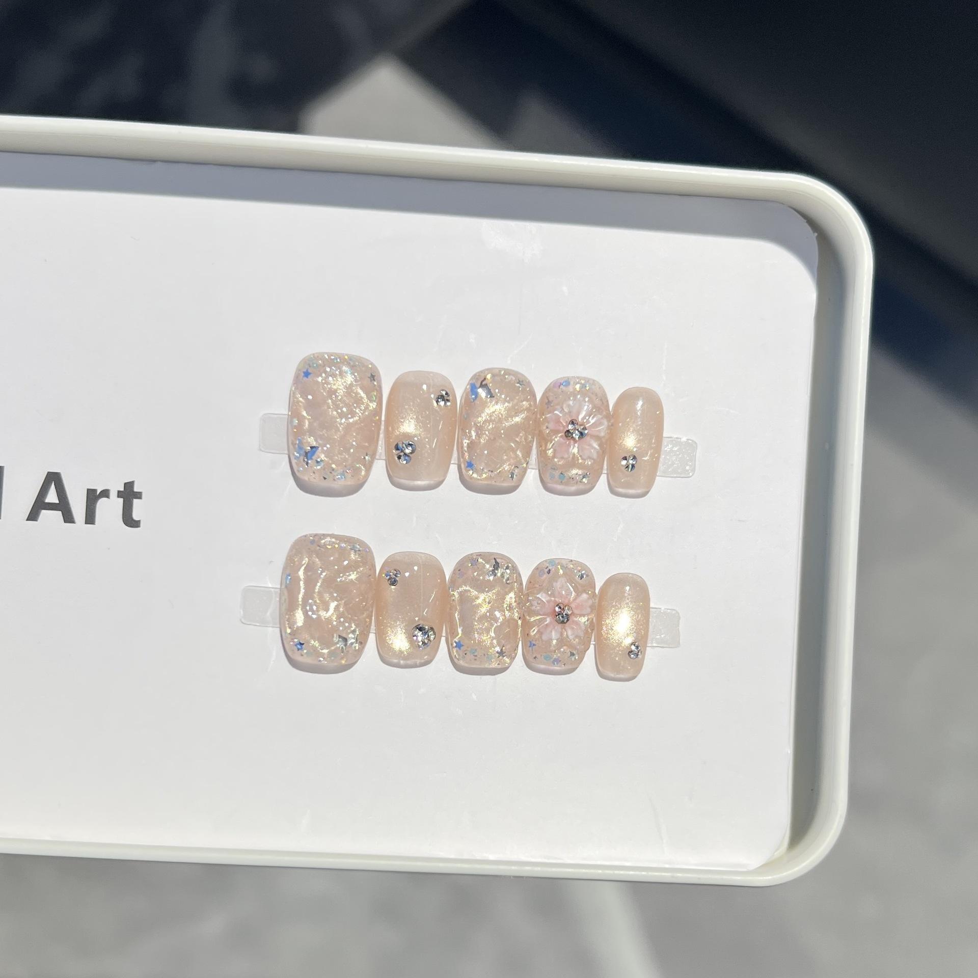 Transparent Water Ripples Cat Eye Hand-painted Pink Carved Butterfly Nail Art Piece Pure Hand-wearing Short Model extra small XS
Transparent Water Ripples Cat Eye Hand-painted Pink Carved Butterfly Nail Art Piece Pure Hand-wearing Short Model extra small XS