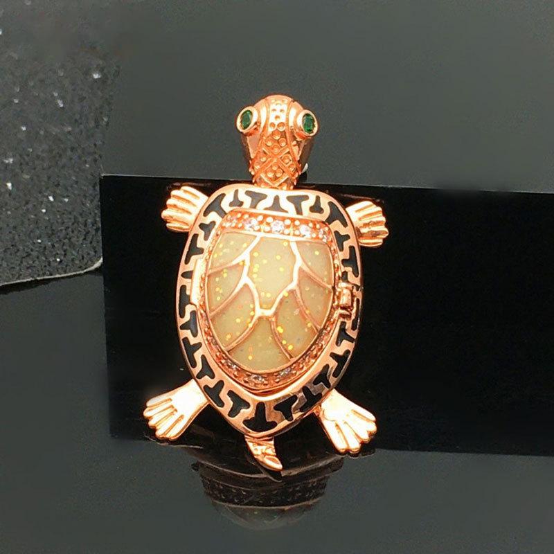 Exquisite Pure Russian 585 Purple Gold Pendant Plated With Rose Gold Fashionable Lucky Turtle Double-Layer Exquisite Collarbone Chain
Exquisite Pure Russian 585 Purple Gold Pendant Plated With Rose Gold Fashionable Lucky Turtle Double-Layer Exquisite Collarbone Chain