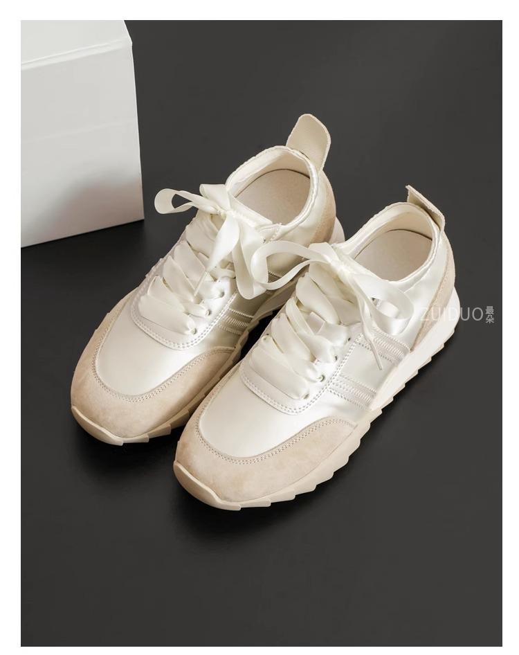 6cm inner height increase, small leather breathable ballet women splicing height increase, casual sports little white shoes women 40
6cm inner height increase, small leather breathable ballet women splicing height increase, casual sports little white shoes women 40