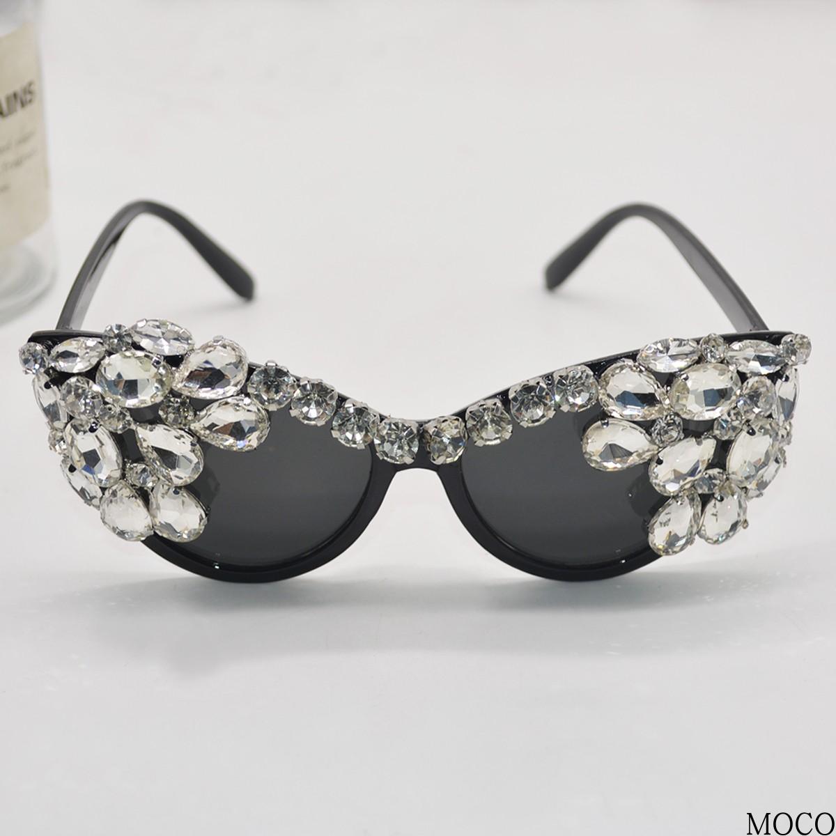 European American Ins New Rhinestone Love Glasses Fashion Flash Diamond Sunglasses Personalized Diamond Sunglasses
European American Ins New Rhinestone Love Glasses Fashion Flash Diamond Sunglasses Personalized Diamond Sunglasses