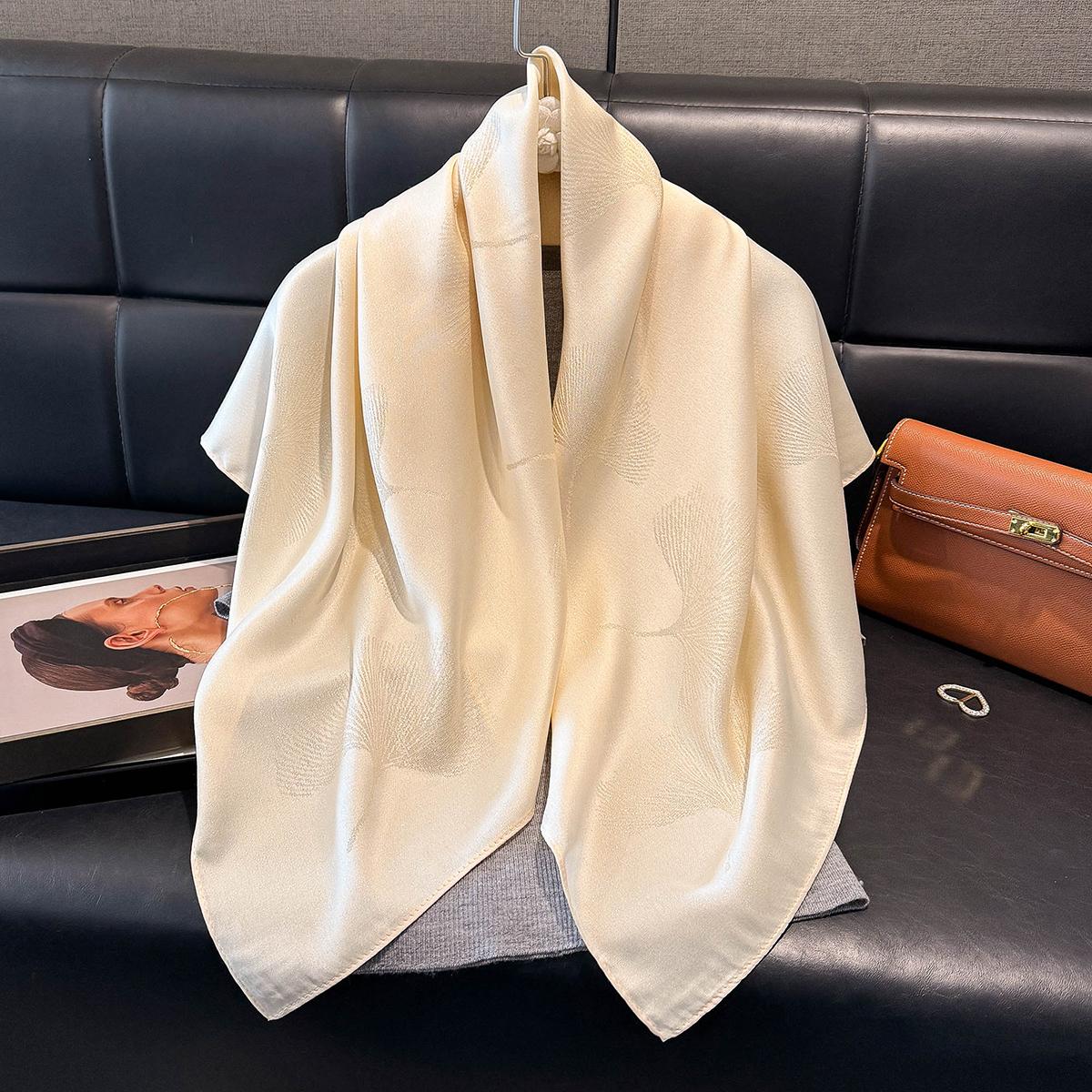 Latest Women Silky Kerchief Shawl Ethnic Travel Scarves Bufanda Fashion Jacquard Scarf Printed Decorative Sun Protection
Latest Women Silky Kerchief Shawl Ethnic Travel Scarves Bufanda Fashion Jacquard Scarf Printed Decorative Sun Protection