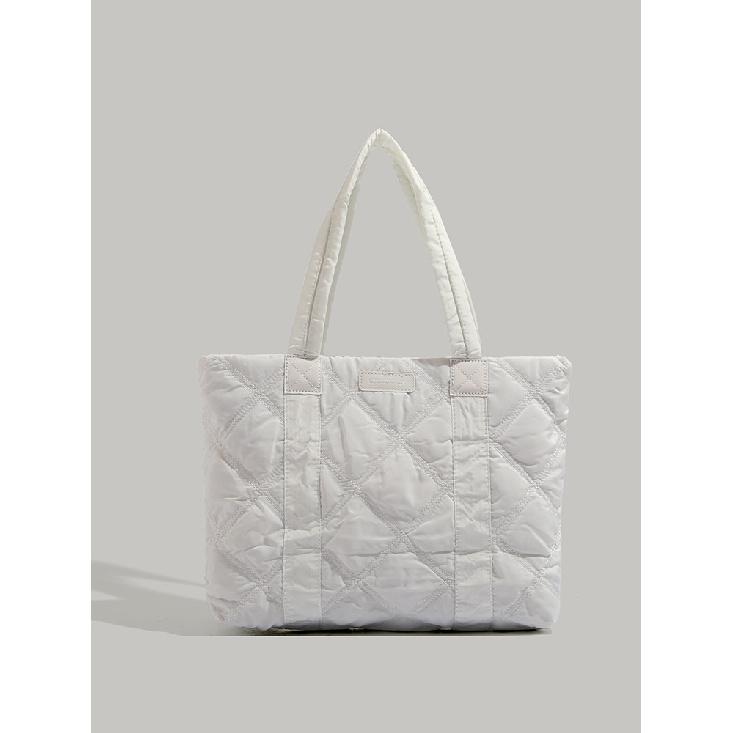 Autumn Winter New Quilted Down Tote Bag Large Capacity Mommy Bag Shoulder Bag Commuter Shopping College Student Handbag білий
Autumn Winter New Quilted Down Tote Bag Large Capacity Mommy Bag Shoulder Bag Commuter Shopping College Student Handbag білий