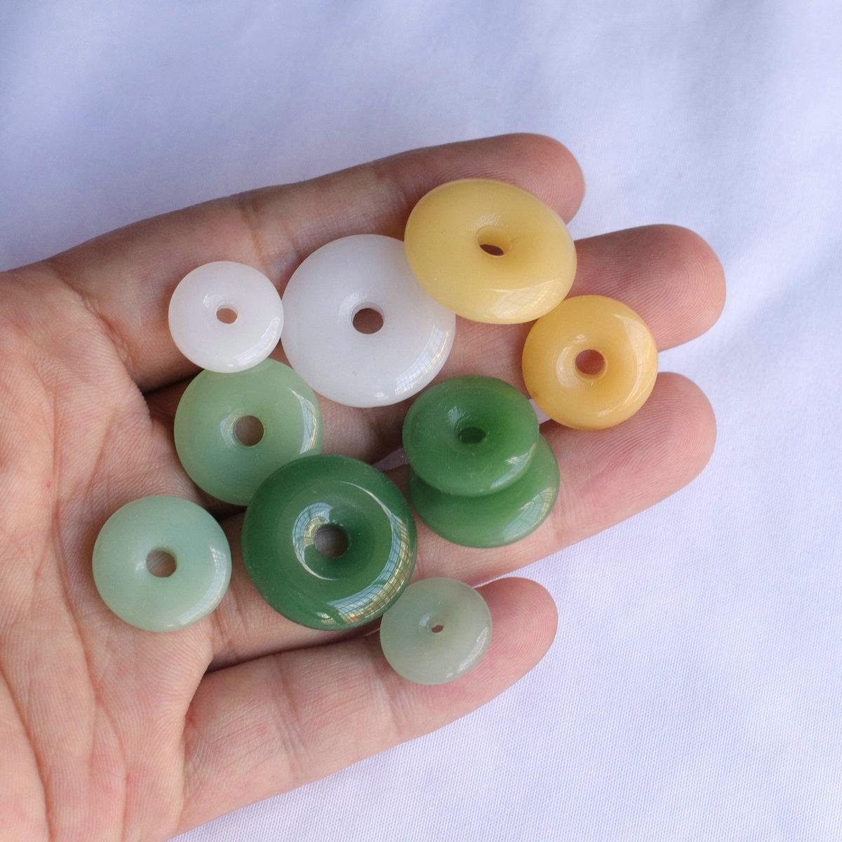 15-23mm Retro Safety Buckle Czech Glass Middle Hole Spacer Pendant Charm for Apparel 15mm
15-23mm Retro Safety Buckle Czech Glass Middle Hole Spacer Pendant Charm for Apparel 15mm
