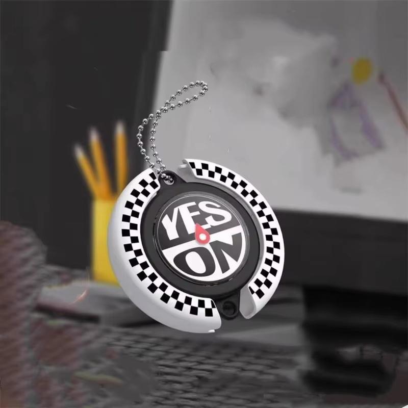 1/4PCS Wheel of Fate Rotating Compass Keychain Abstract Trendy Toy Desktop Decor Decision Making Fidget Toy For Adults Kids Gift
1/4PCS Wheel of Fate Rotating Compass Keychain Abstract Trendy Toy Desktop Decor Decision Making Fidget Toy For Adults Kids Gift