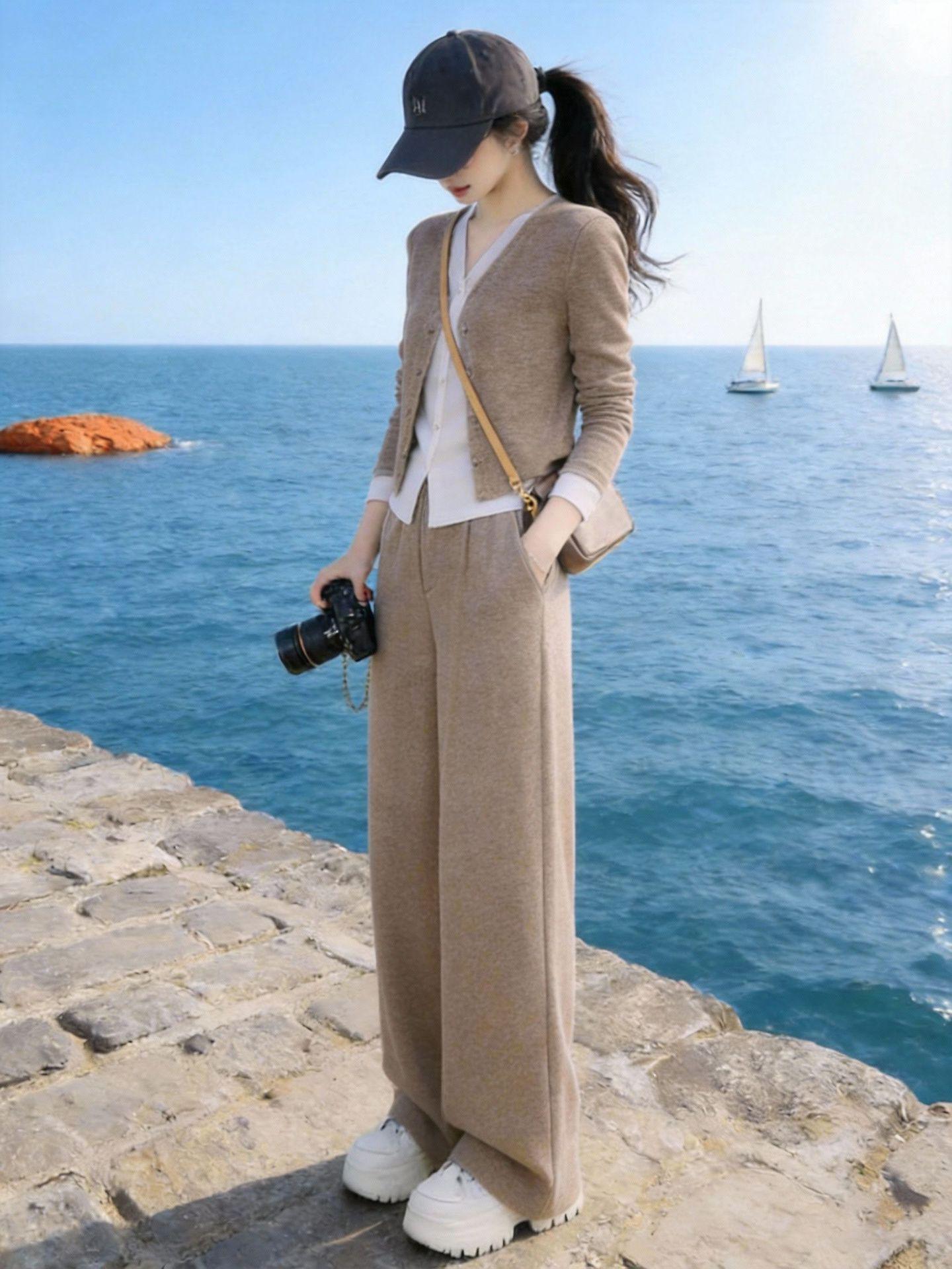 Chic Women s Slimming Color Block Two-Piece Suit - Spring/Autumn 2026 with Loose Wide-Leg Pants XL
Chic Women s Slimming Color Block Two-Piece Suit - Spring/Autumn 2026 with Loose Wide-Leg Pants XL