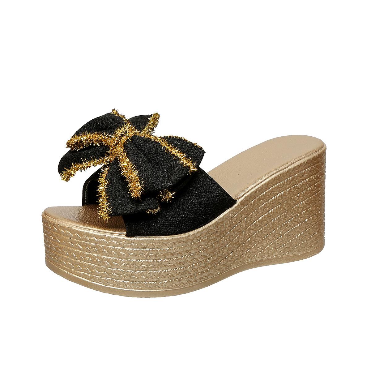 Summer new bow wedge heel fish mouth fashionable thick bottom foreign trade large size comfortable beach slippers women s spot 35 чорний
Summer new bow wedge heel fish mouth fashionable thick bottom foreign trade large size comfortable beach slippers women s spot 35 чорний