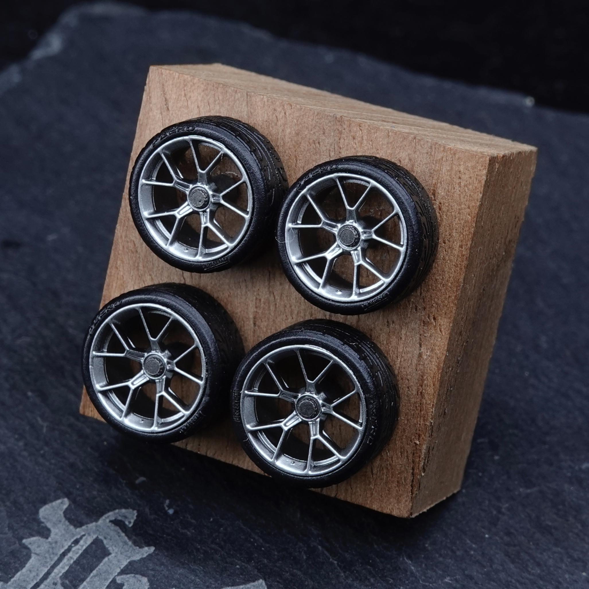 PuffStudio_1: 64 Wheel Hub 8.5/8.8mm Wheel Hub Suitable for 1/64 Car Model Accessories Modification серебряный
PuffStudio_1: 64 Wheel Hub 8.5/8.8mm Wheel Hub Suitable for 1/64 Car Model Accessories Modification серебряный