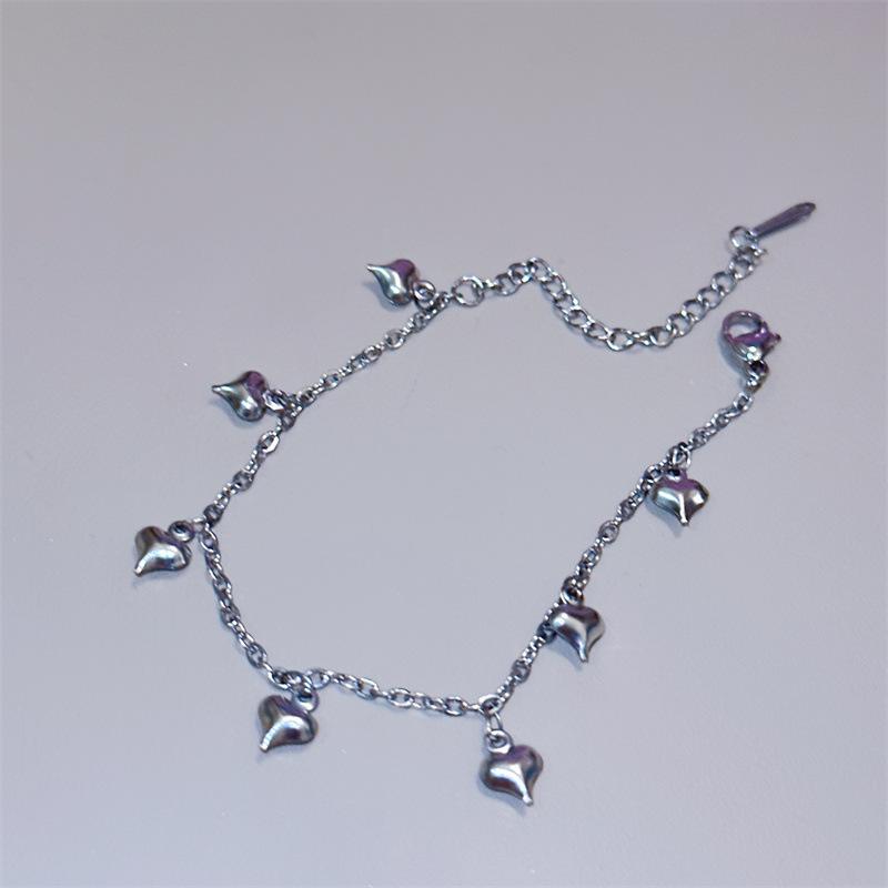 Silver Heart Charm Bracelet Adjustable Chain Link Bracelet with Multiple Heart Pendants for Women and Girls Fashion Jewelry Accessory
Silver Heart Charm Bracelet Adjustable Chain Link Bracelet with Multiple Heart Pendants for Women and Girls Fashion Jewelry Accessory