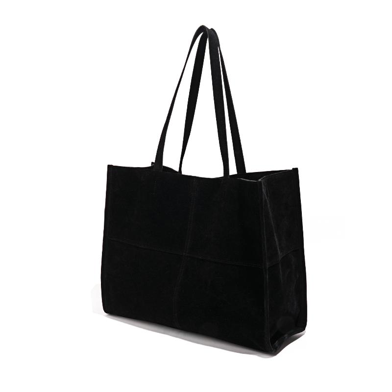 High-quality Retro Frosted Shoulder Bag Women s Large Capacity Tote Bag Brown Solid Color Handbag Simple Stitching Decoration чёрный
High-quality Retro Frosted Shoulder Bag Women s Large Capacity Tote Bag Brown Solid Color Handbag Simple Stitching Decoration чёрный
