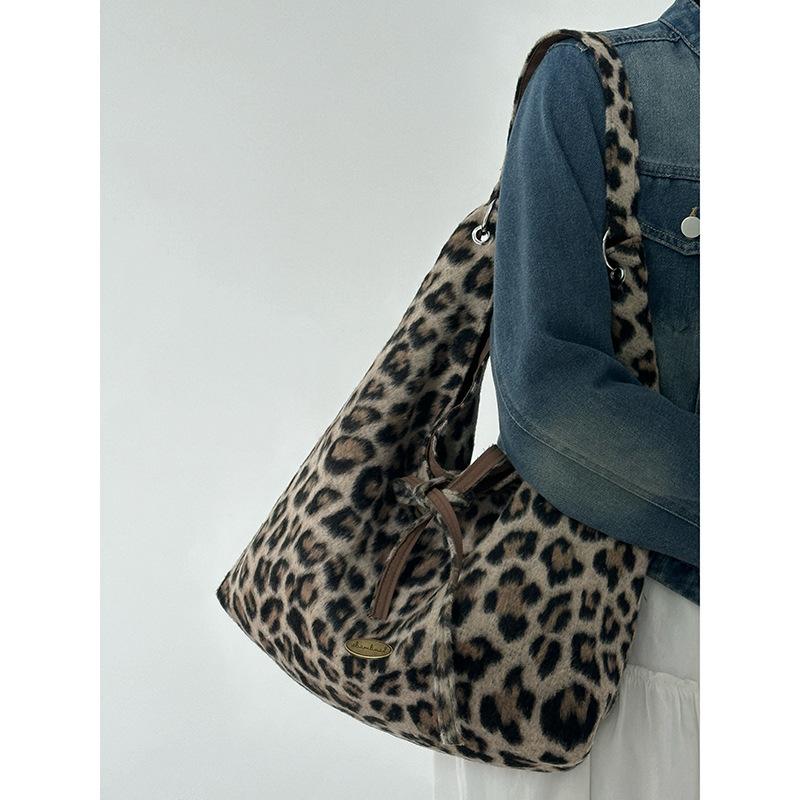Большая вместительная сумка с леопардовым принтом Slack lazy wind, новая литературная и ретро-сумка-тоут, нишевая сумка для поездок на работу и обратно