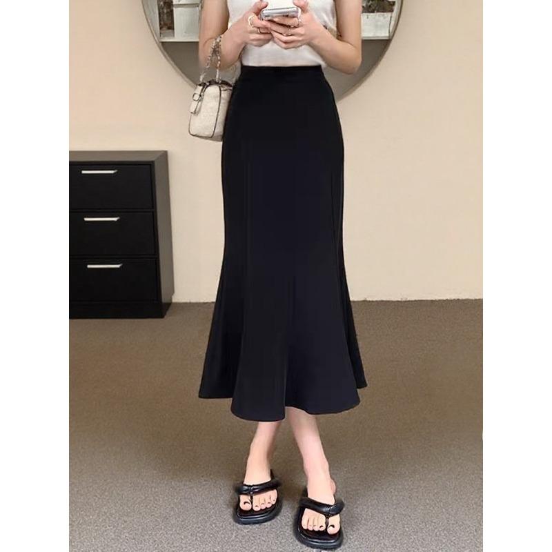 High-end temperament black suit skirt women s spring and summer new high-waisted and thin fashion hip-wrapped fishtail skirt S чёрный
High-end temperament black suit skirt women s spring and summer new high-waisted and thin fashion hip-wrapped fishtail skirt S чёрный