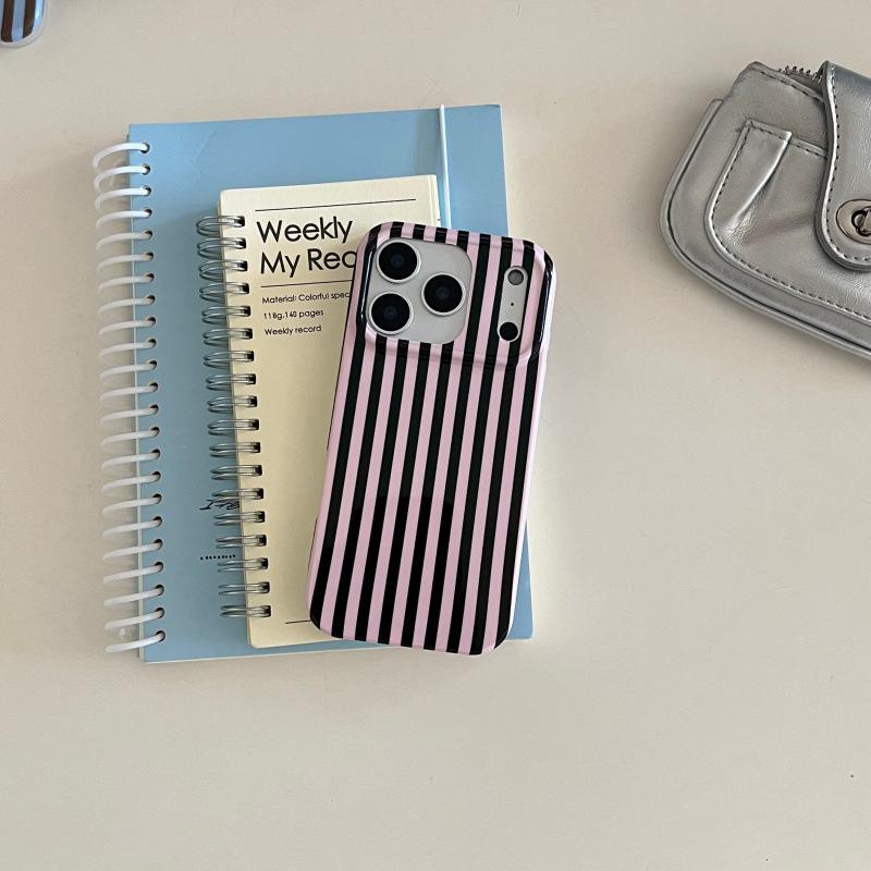 Korean Simple Stripe iPhone 17 Pro Max/16/15/14/13 Soft Case for Girls iPhone 15 Pro Max
Korean Simple Stripe iPhone 17 Pro Max/16/15/14/13 Soft Case for Girls iPhone 15 Pro Max