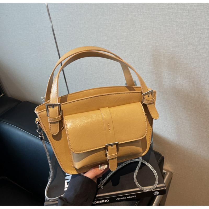 Маленькая сумка женская летняя модная новая нишевый дизайн сумка-мессенджер портативная сумка-ведро хаки
Маленькая сумка женская летняя модная новая нишевый дизайн сумка-мессенджер портативная сумка-ведро хаки