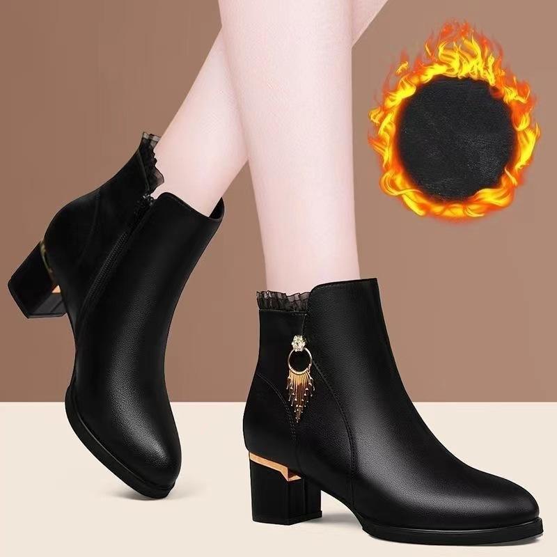 Флисовые термосапоги женские хлопковые сапоги 2024 новые женские туфли на толстом каблуке модные сапоги женские туфли Martin 35
Флисовые термосапоги женские хлопковые сапоги 2024 новые женские туфли на толстом каблуке модные сапоги женские туфли Martin 35