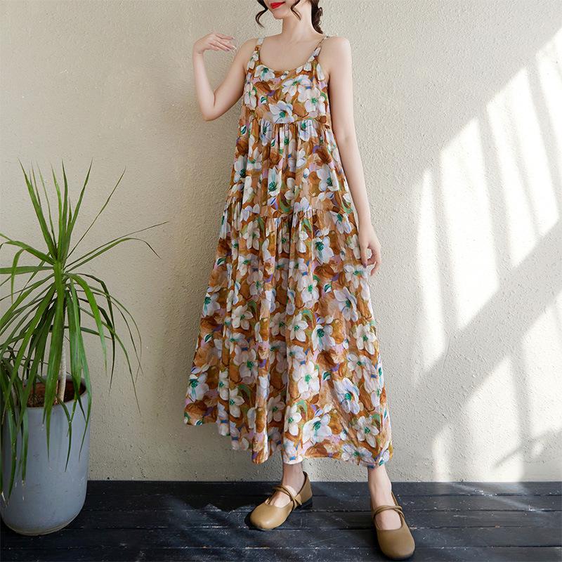 2025 Summer Cotton Linen Printed Patchwork Long Slimming Dress with Sling and Large Hem. One Size
2025 Summer Cotton Linen Printed Patchwork Long Slimming Dress with Sling and Large Hem. One Size