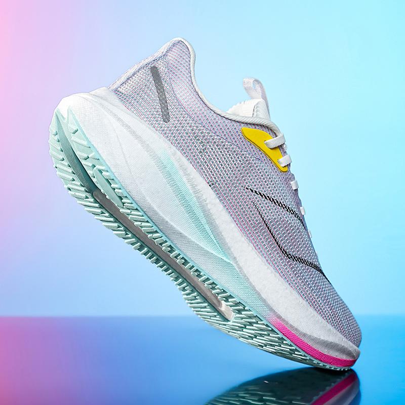 Кроссовки для марафона с углеродистой пластиной и воздушной подушкой для мужчин, спортивные кроссовки для бега, дышащие, легкие, женские, удобные, спортивные, нескользящие 44 фиолетовый
Кроссовки для марафона с углеродистой пластиной и воздушной подушкой для мужчин, спортивные кроссовки для бега, дышащие, легкие, женские, удобные, спортивные, нескользящие 44 фиолетовый