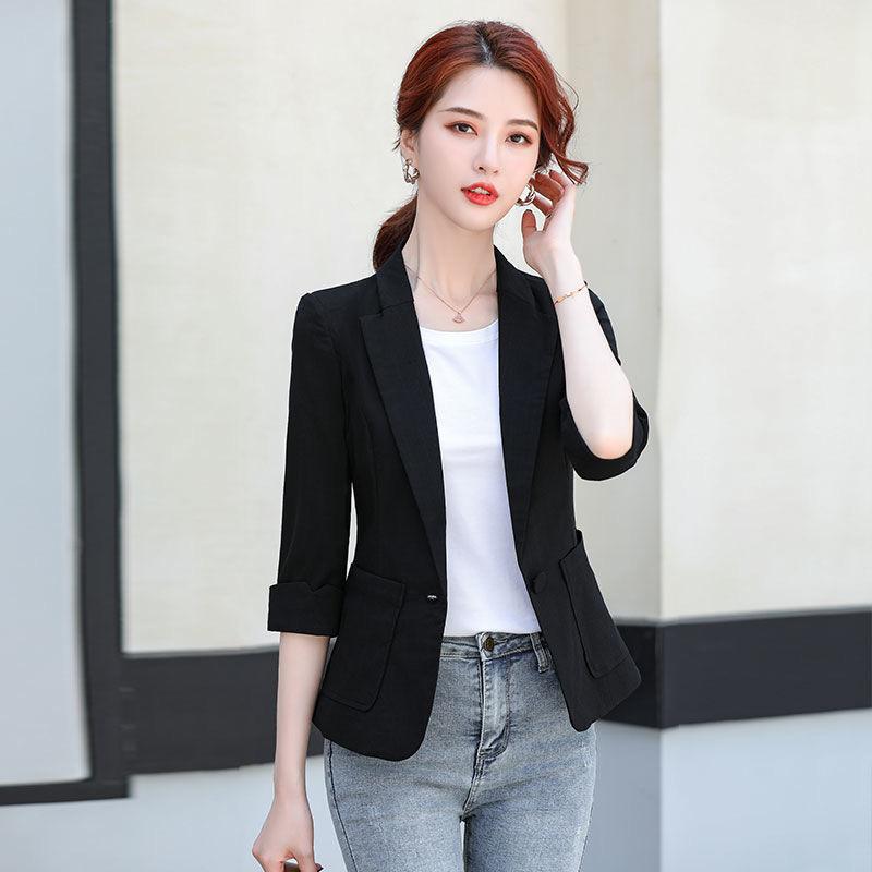 Маленький пиджак для женщин, летний, тонкий, повседневный, новый, короткий, с застежкой на рукаве, льняной, со средними рукавами 3XL
Маленький пиджак для женщин, летний, тонкий, повседневный, новый, короткий, с застежкой на рукаве, льняной, со средними рукавами 3XL