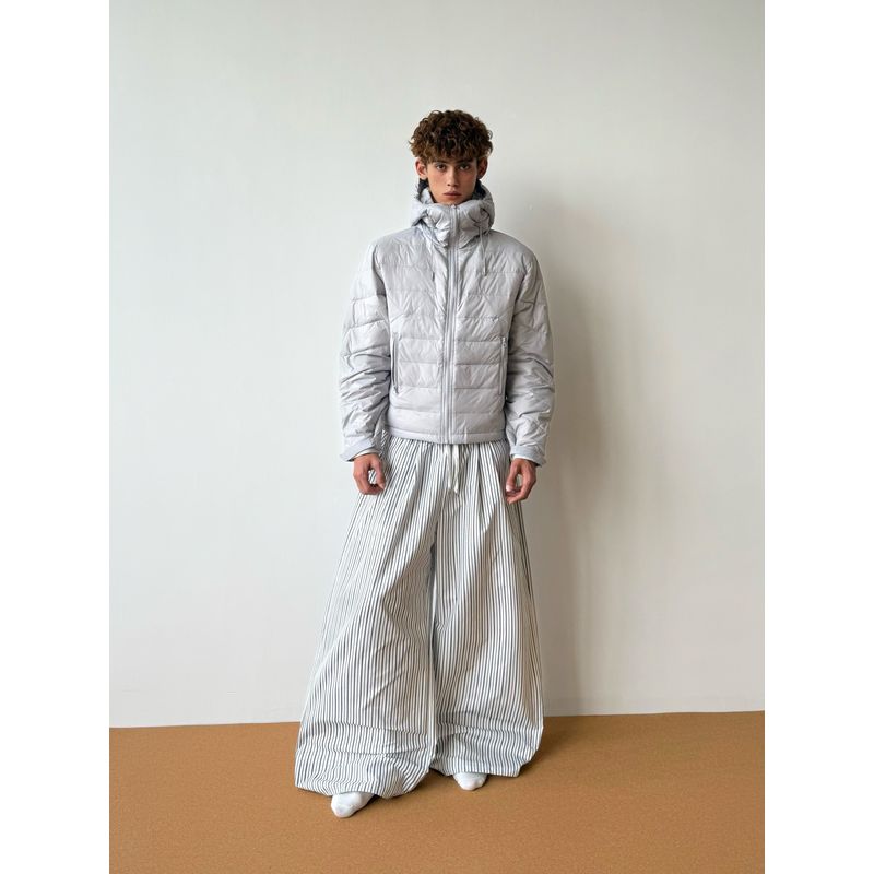 Cabbage Coke American-Style Face Mask Ribbed down Jacket Winter Retro Couple s Top Lightweight Cleanfit Coat Light gray XL
Cabbage Coke American-Style Face Mask Ribbed down Jacket Winter Retro Couple s Top Lightweight Cleanfit Coat Light gray XL