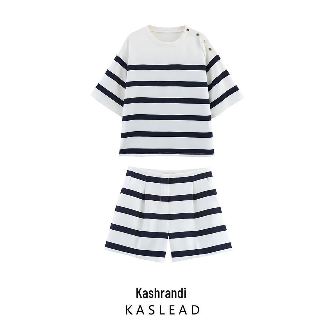 2025 Spring Women s Striped Short Sleeve Top and Casual Shorts - European & American Style Extra Small
2025 Spring Women s Striped Short Sleeve Top and Casual Shorts - European & American Style Extra Small