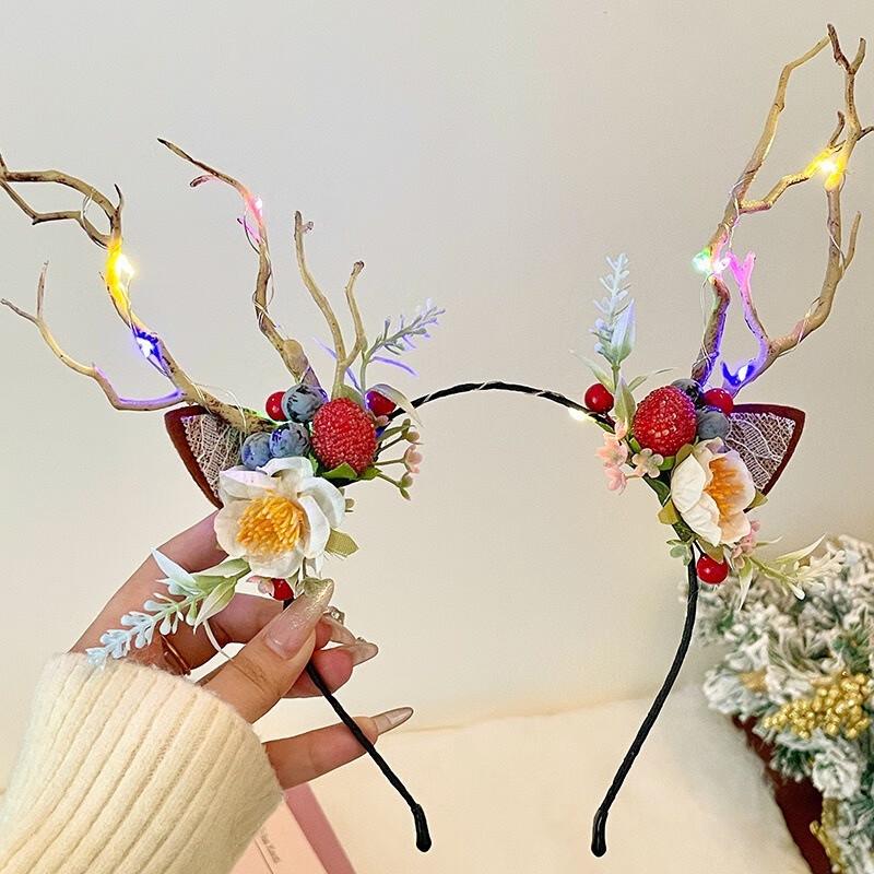 Luminous Deer Antler Christmas Hair Clip
Luminous Deer Antler Christmas Hair Clip