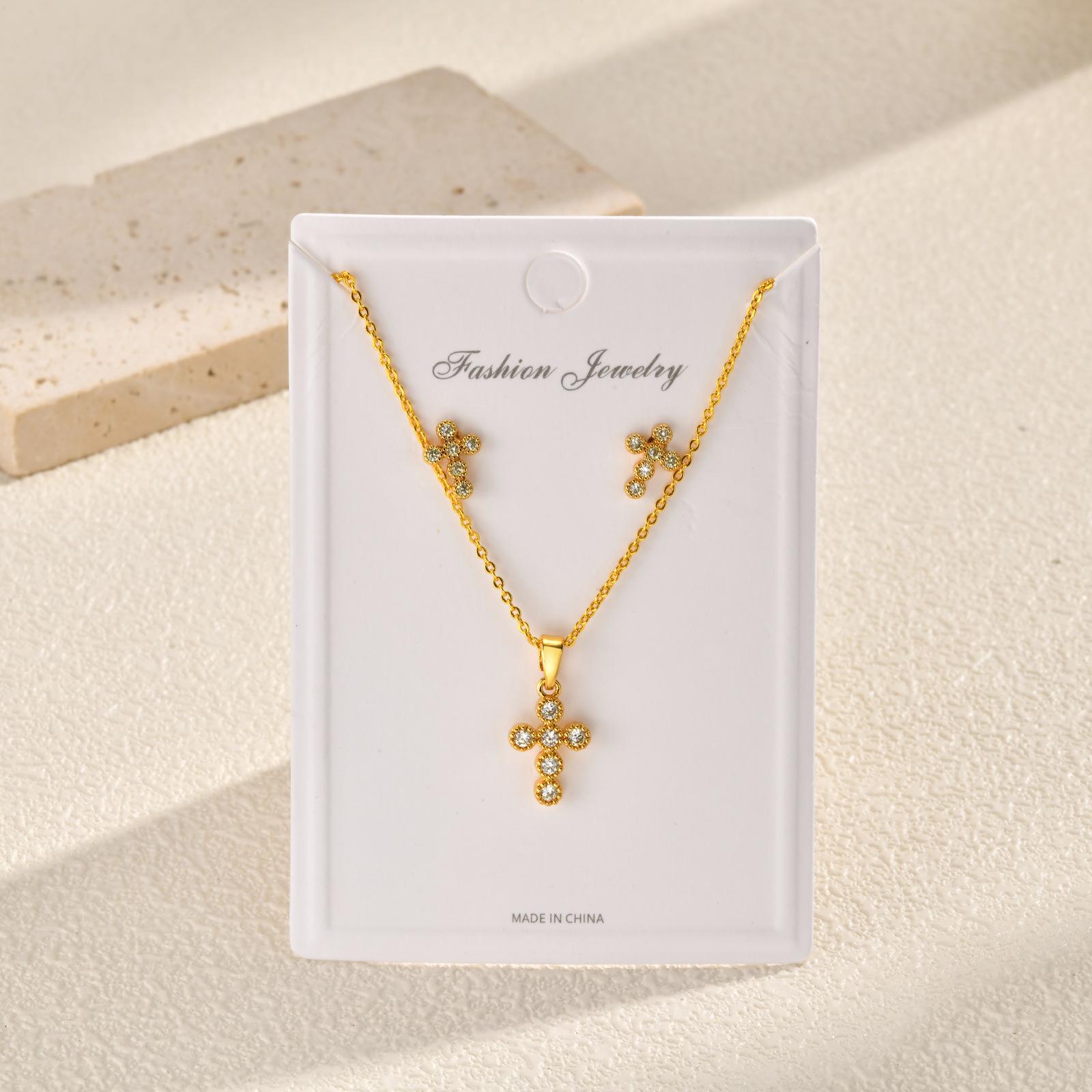 Women s Copper Jewelry Set: Cross Necklace & Zirconia Earrings S-313
Women s Copper Jewelry Set: Cross Necklace & Zirconia Earrings S-313