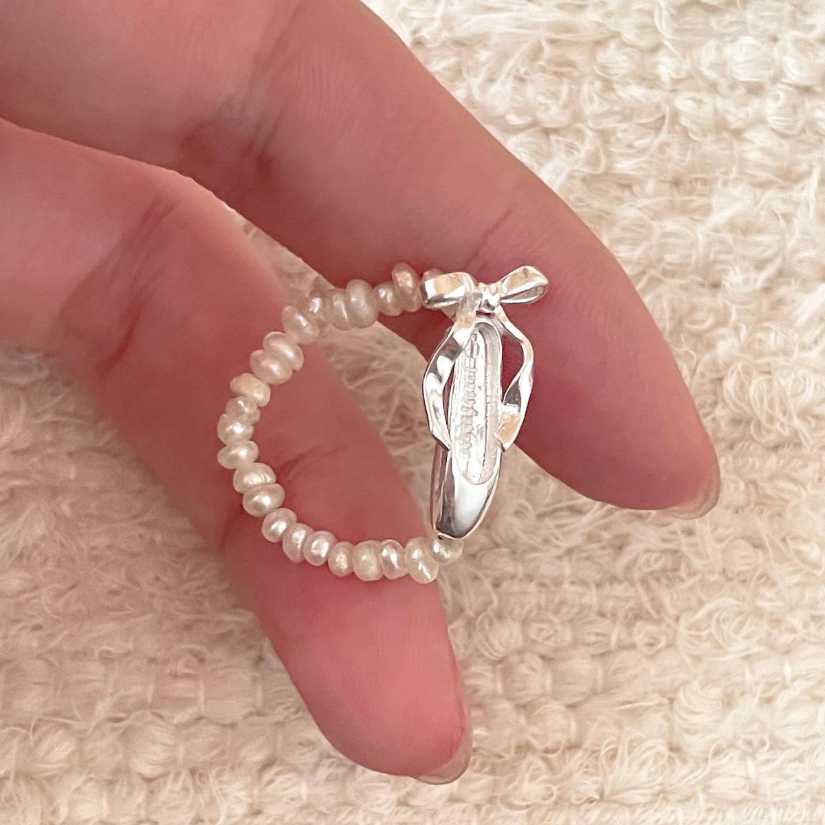 Кольцо в виде балетной туфельки из стерлингового серебра 925 пробы, женское, корейское, с натуральным жемчугом, нишевое, элитное кольцо на палец One size
Кольцо в виде балетной туфельки из стерлингового серебра 925 пробы, женское, корейское, с натуральным жемчугом, нишевое, элитное кольцо на палец One size