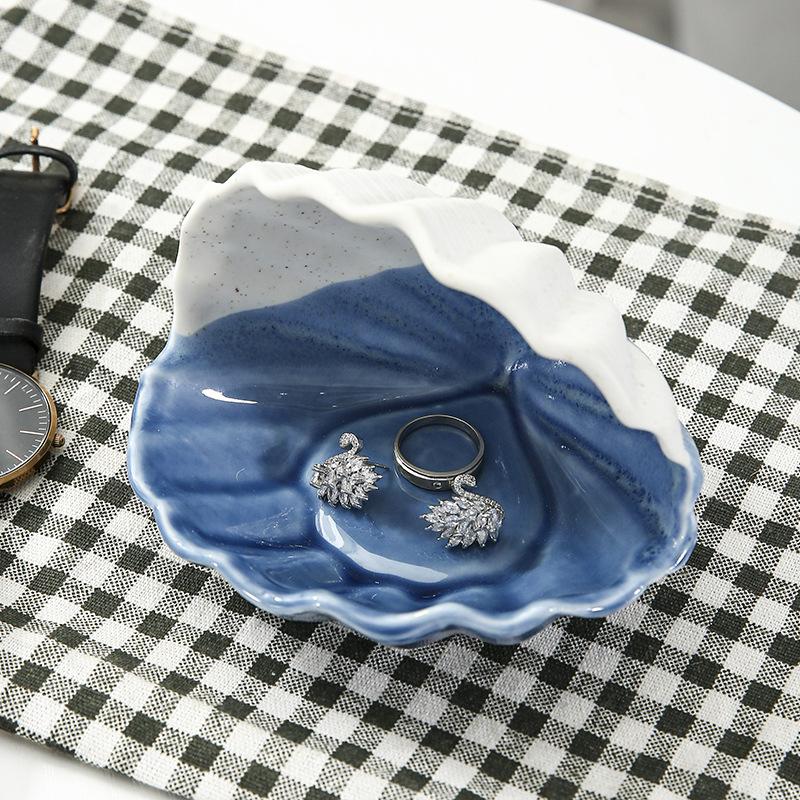 1pc Ceramic Storage Box – Ideal for Jewelry, Watches, Desk Organization, Craft Supplies, and Home Decor XL
1pc Ceramic Storage Box – Ideal for Jewelry, Watches, Desk Organization, Craft Supplies, and Home Decor XL