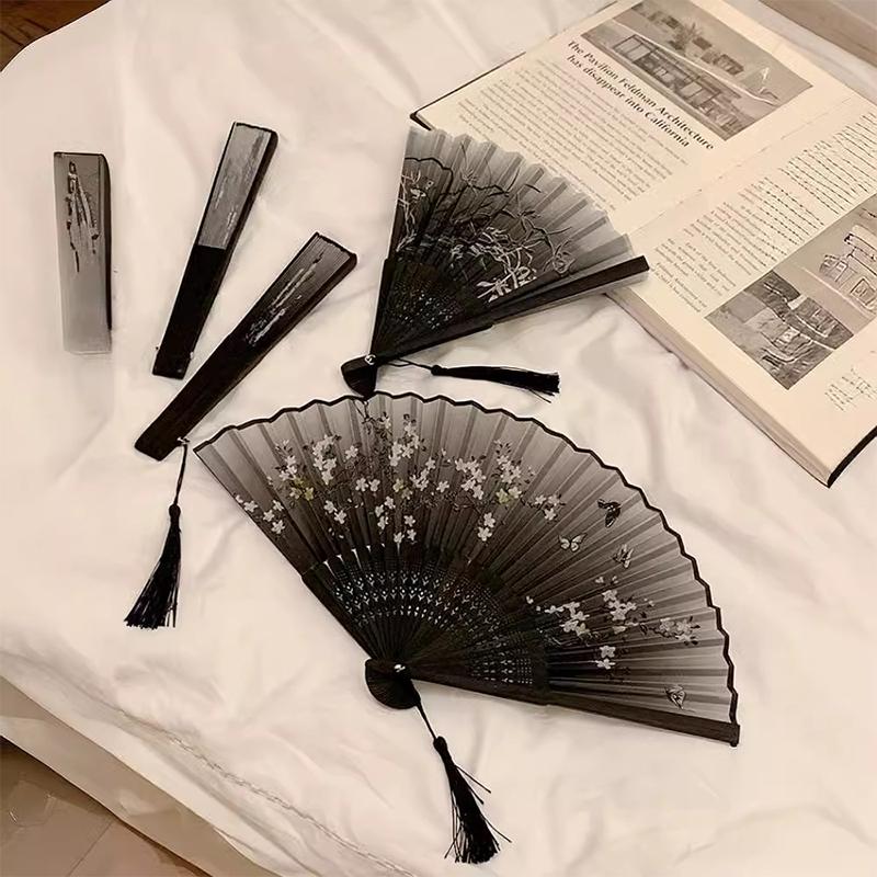 Retro Ink Orchid Silk Folding Fan New Chinese Style Ancient Lotus Hand Fans Close Friend Gift Classic Hanfu Decorated Crafts
Retro Ink Orchid Silk Folding Fan New Chinese Style Ancient Lotus Hand Fans Close Friend Gift Classic Hanfu Decorated Crafts