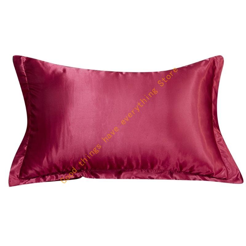 Simulated Silk Pillowcase Soft Colorfast Pillow Sleeve Zippered Designing 55KF вина червоного кольору
Simulated Silk Pillowcase Soft Colorfast Pillow Sleeve Zippered Designing 55KF вина червоного кольору