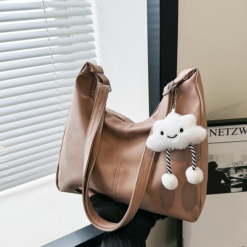 Casual large-capacity tote bag women s 2024 spring and summer new casual simple shoulder bag commuting beautiful messenger bag Without pendant чёрный
Casual large-capacity tote bag women s 2024 spring and summer new casual simple shoulder bag commuting beautiful messenger bag Without pendant чёрный