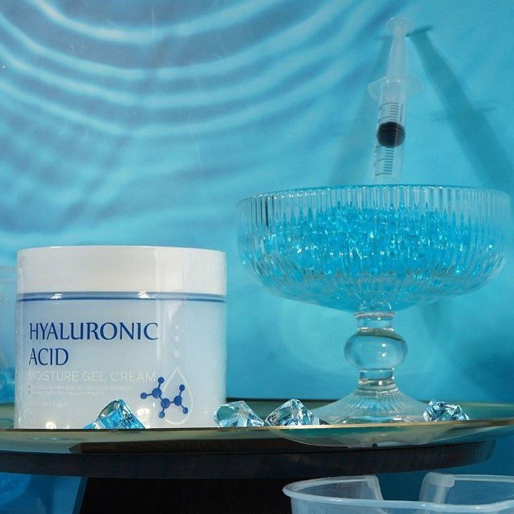 Full of moisture, quick soothing moisture supply, moist moisturizing cream 300ml
Full of moisture, quick soothing moisture supply, moist moisturizing cream 300ml