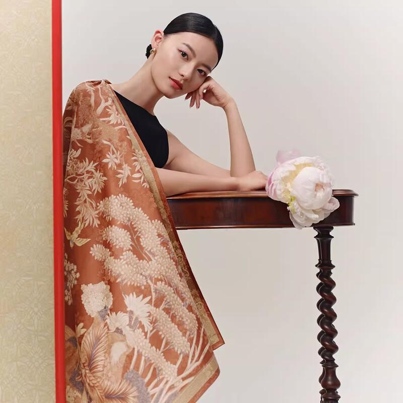 Wanshili Women s 2025 Mulberry Silk Scarf
Wanshili Women s 2025 Mulberry Silk Scarf