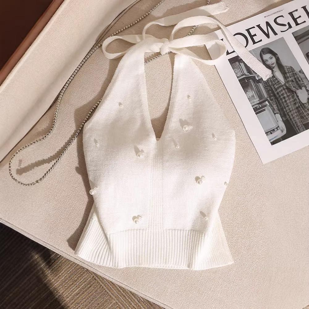 Women s Stunning French Beadwork Halter Tank: Slim-Fit, Stylish Off-Shoulder Knitted Top for Summer One Size
Women s Stunning French Beadwork Halter Tank: Slim-Fit, Stylish Off-Shoulder Knitted Top for Summer One Size