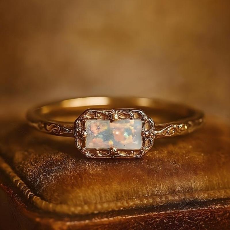 Simple Gold Color Patterned Ring Inlaid with Geometric Square Zirconia Ring, Ladies Banquet Party Zircon ZB4450-1-10
Simple Gold Color Patterned Ring Inlaid with Geometric Square Zirconia Ring, Ladies Banquet Party Zircon ZB4450-1-10