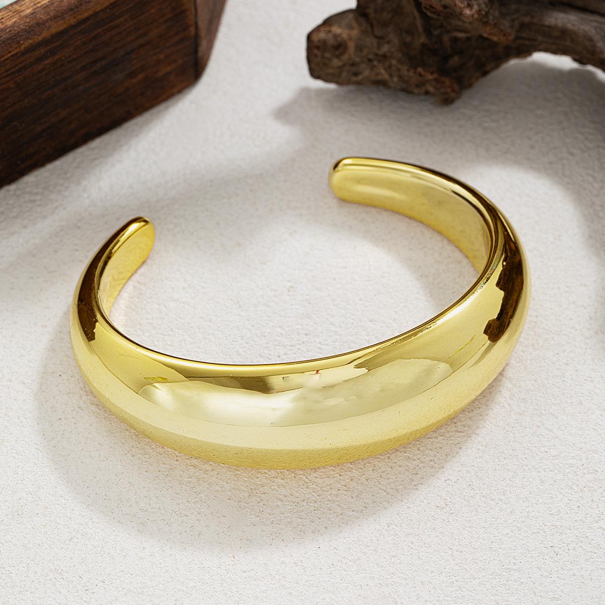 Vintage Leopard Resin Metal Textured Cuff Bangle Set for Women Elegant Minimalist Gold Color Smooth Star Bracelets Jewelry Gifts
Vintage Leopard Resin Metal Textured Cuff Bangle Set for Women Elegant Minimalist Gold Color Smooth Star Bracelets Jewelry Gifts