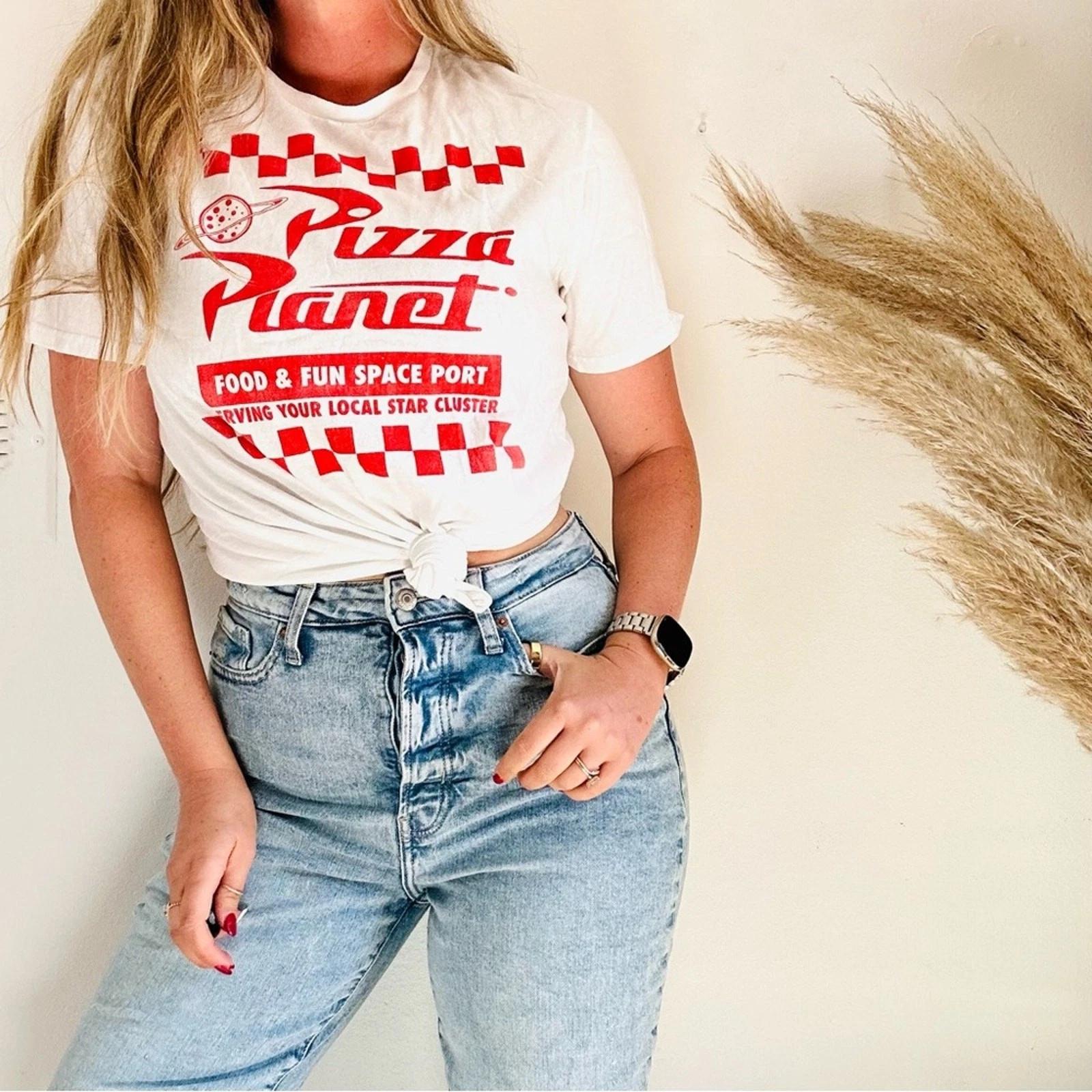 2026 Christmas Special Toy Story Pizza Harbor Logo Print Unisexs and Womens Crew Neck Relaxed Plus Size Short Sleeve S
2026 Christmas Special Toy Story Pizza Harbor Logo Print Unisexs and Womens Crew Neck Relaxed Plus Size Short Sleeve S
