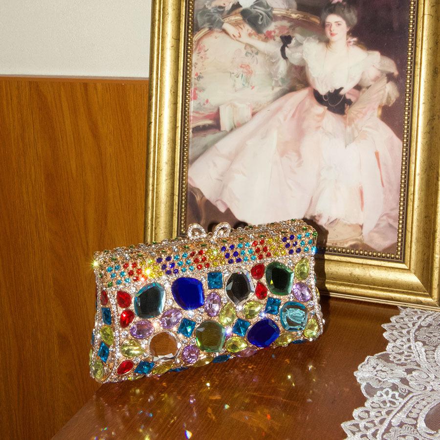 Exquisite court windshield with diamonds, dinner bag temperament banquet dress bag clutch bag
Exquisite court windshield with diamonds, dinner bag temperament banquet dress bag clutch bag