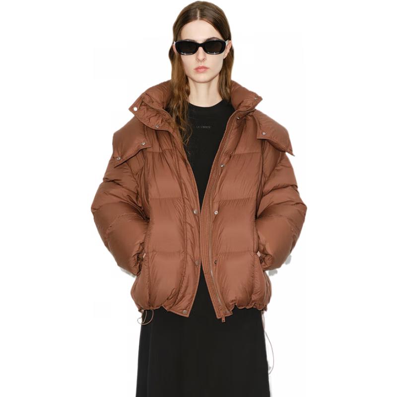 MO&Co. Женский пуховик свободного кроя с отстегивающимся капюшоном, 90% утиный пух M
MO&Co. Женский пуховик свободного кроя с отстегивающимся капюшоном, 90% утиный пух M