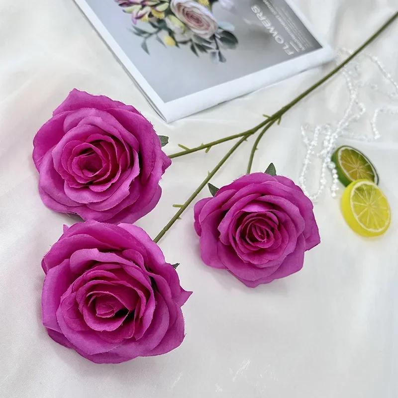 Simulation Roses Branches Silk Fake Flowers Restaurant Decorative Artificial 3 Heads Rose Purple Pink Flower Room Decoration гарячі рожевого кольору
Simulation Roses Branches Silk Fake Flowers Restaurant Decorative Artificial 3 Heads Rose Purple Pink Flower Room Decoration гарячі рожевого кольору