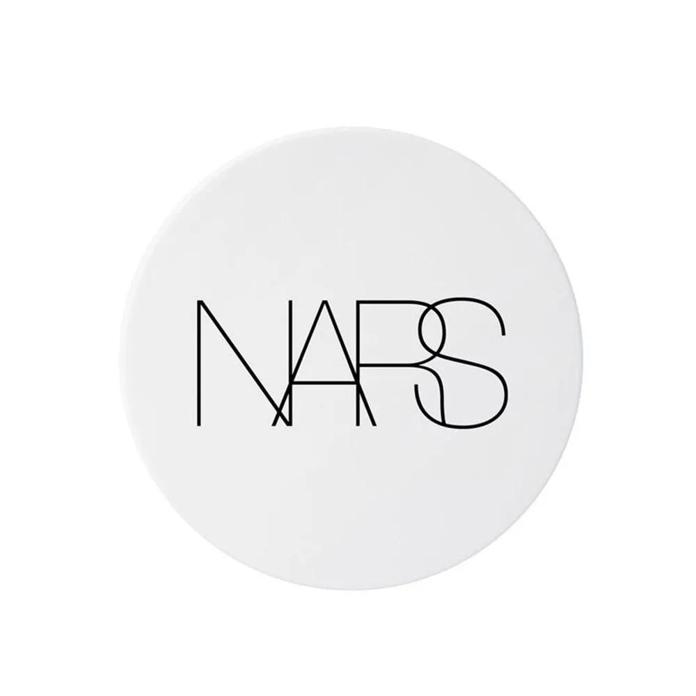 NARS Light Refracting Serum Cushion Foundation Case (Refill sold separately) one size
NARS Light Refracting Serum Cushion Foundation Case (Refill sold separately) one size