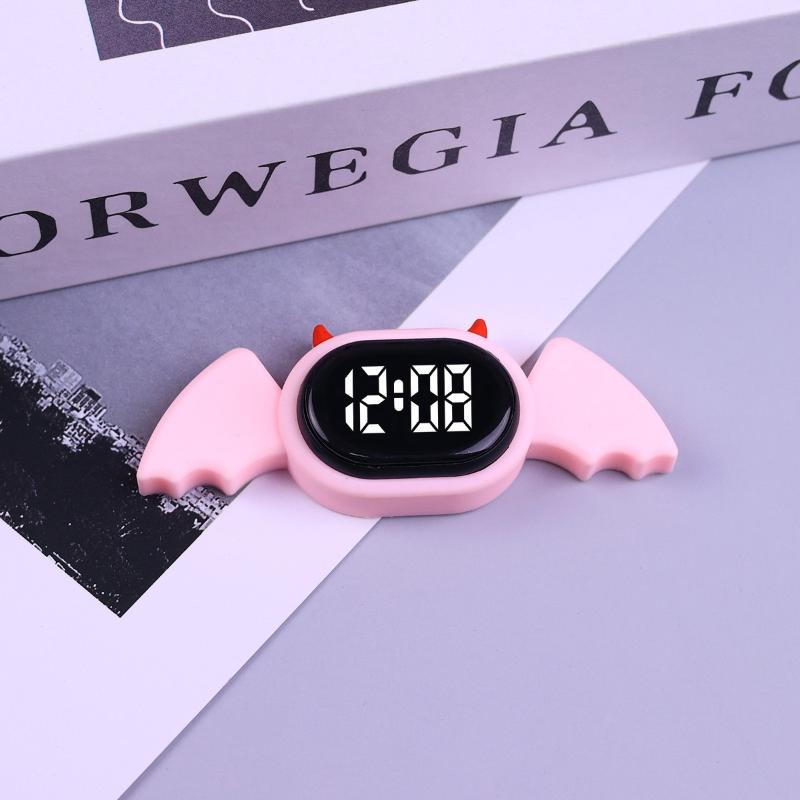 Cute Cartoon LED Digital Electronic Watch Night Light Keychain Pocket Watch Creative Mini Hanging Watches Students Gifts
Cute Cartoon LED Digital Electronic Watch Night Light Keychain Pocket Watch Creative Mini Hanging Watches Students Gifts