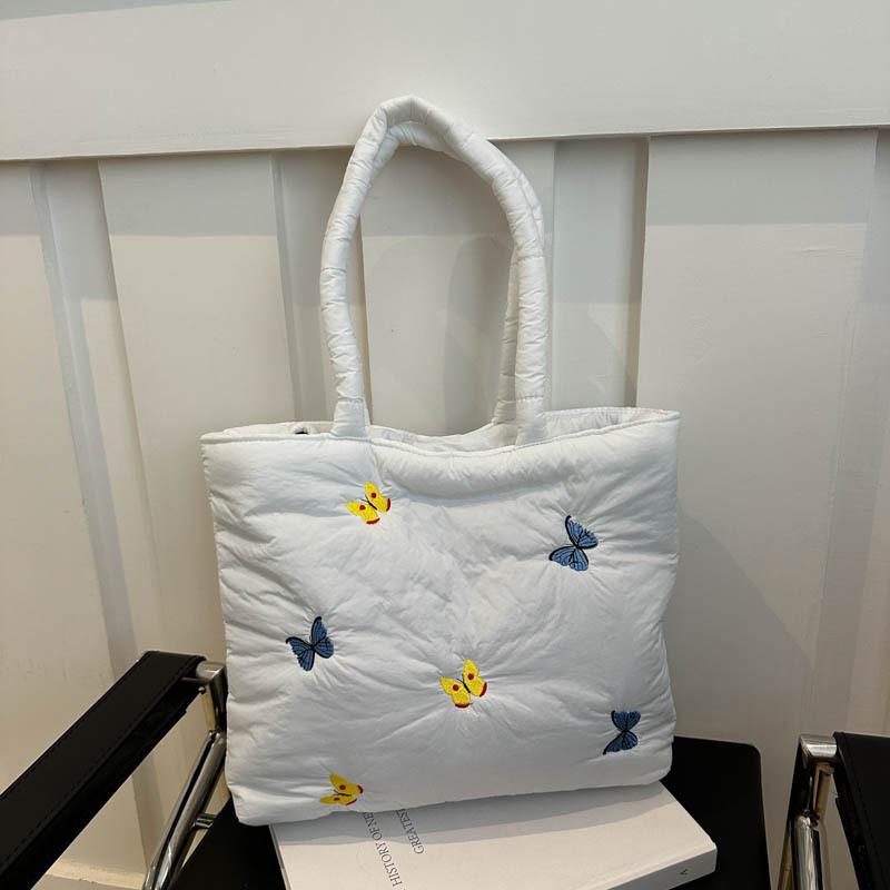 High Value Soft Surface Butterfly Embroidery Large Capacity Shoulder Tote Bag Autumn Leisure Work Commuter Bag белый
High Value Soft Surface Butterfly Embroidery Large Capacity Shoulder Tote Bag Autumn Leisure Work Commuter Bag белый
