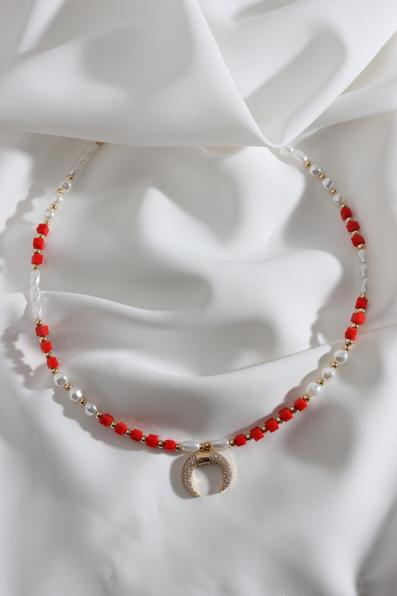 Ожерелье «Красная луна» с камнем цирконом и жемчугом
Ожерелье «Красная луна» с камнем цирконом и жемчугом