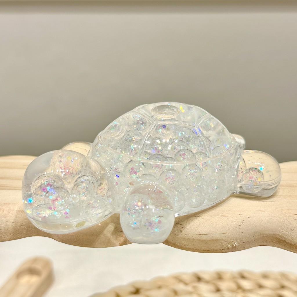 Delightful Acrylic Shiny Turtle Blind Box With Colorful Sand Perfect For Gifts For Friends Family And White
Delightful Acrylic Shiny Turtle Blind Box With Colorful Sand Perfect For Gifts For Friends Family And White