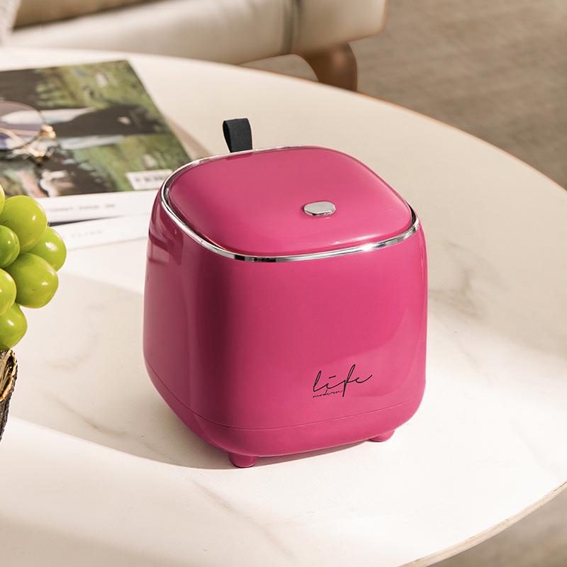 Custom Dopamine Luxury Desktop Trash Can - Press-Top Flip-Lid Storage Bin for Office and Coffee Table.
Custom Dopamine Luxury Desktop Trash Can - Press-Top Flip-Lid Storage Bin for Office and Coffee Table.
