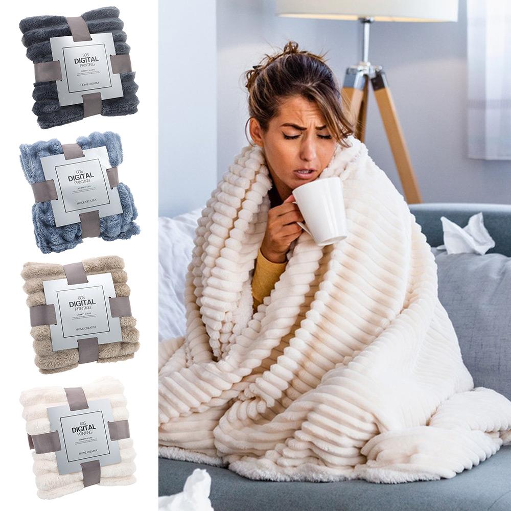 Double Sided Throw Blanket Skin-Friendly Plush Striped Blankets New Conditioning Quilt синій
Double Sided Throw Blanket Skin-Friendly Plush Striped Blankets New Conditioning Quilt синій