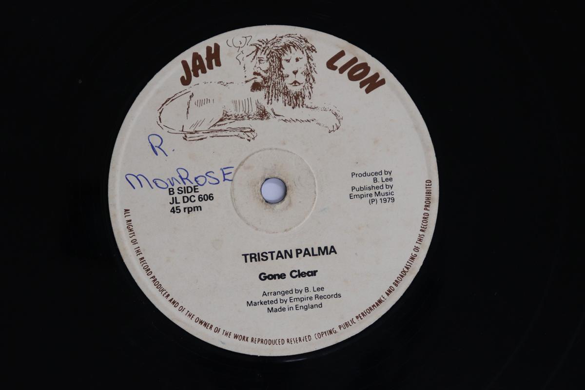 12inch Record LEROY BROWN, GENERAL CHARGHAND / TR - Gone Gone / Gone Clear JLDC606 JAH LION UK Reggae, Ska & Dub Used
12inch Record LEROY BROWN, GENERAL CHARGHAND / TR - Gone Gone / Gone Clear JLDC606 JAH LION UK Reggae, Ska & Dub Used